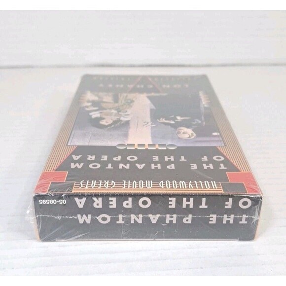 The Phantom of the Opera VHS Collector’s Edition Hollywood Movie Greats NEW - Picture 5 of 6